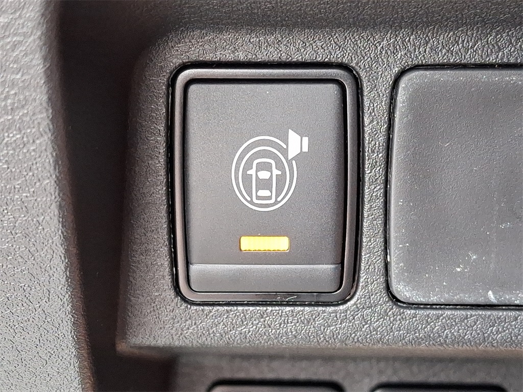 2026 Nissan Frontier S - Photo 18