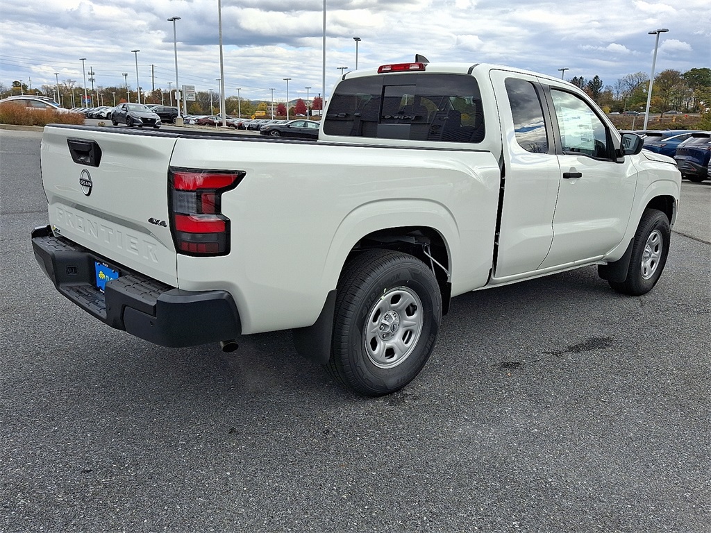 2026 Nissan Frontier S - Photo 4