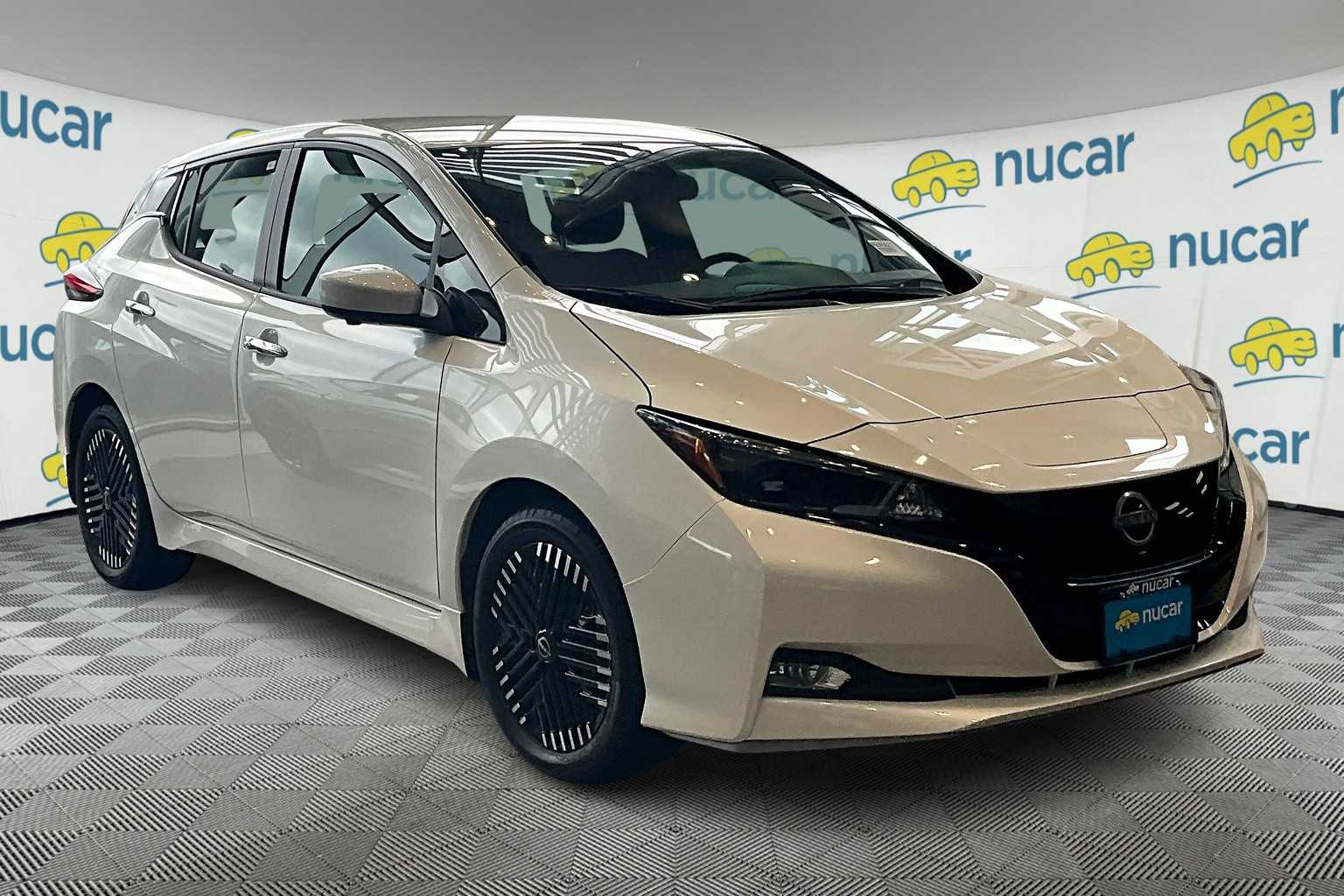 2024 Nissan LEAF SV PLUS