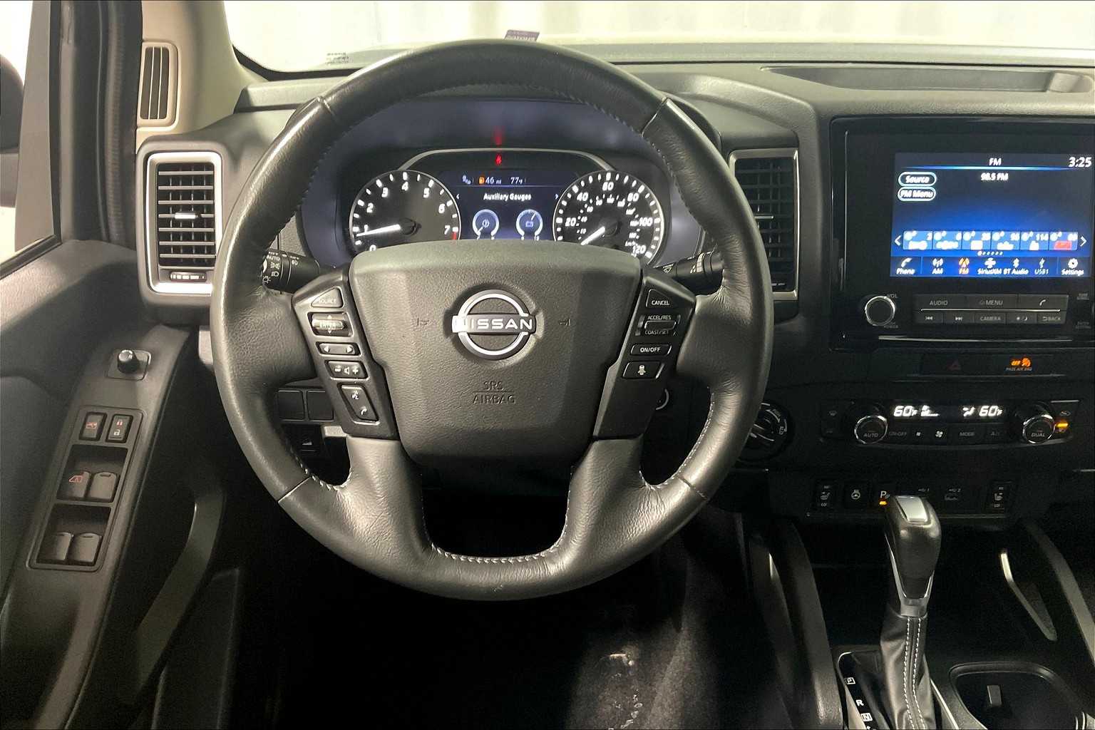2023 Nissan Frontier SV - Photo 17