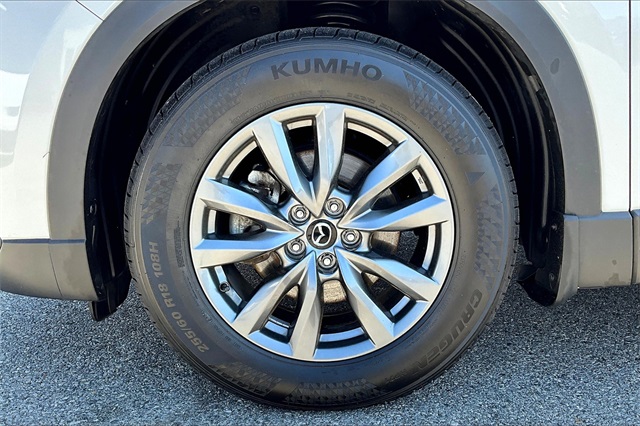 2023 Mazda CX-9 Touring - Photo 7