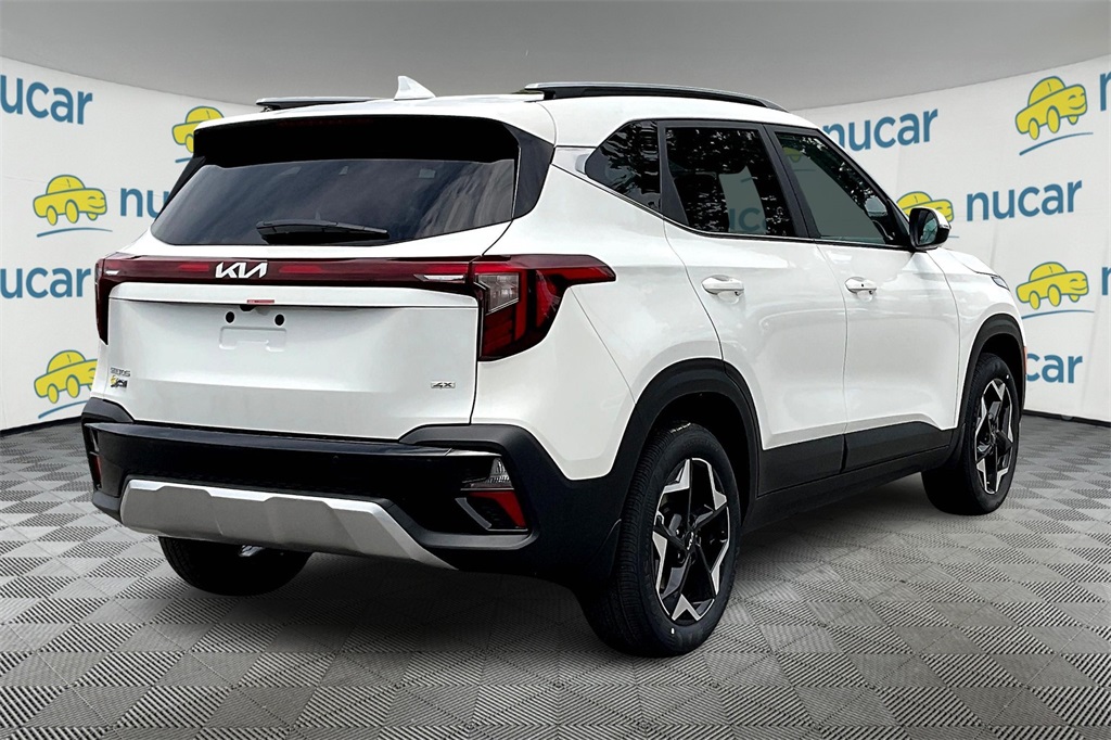 2025 Kia Seltos EX - Photo 7