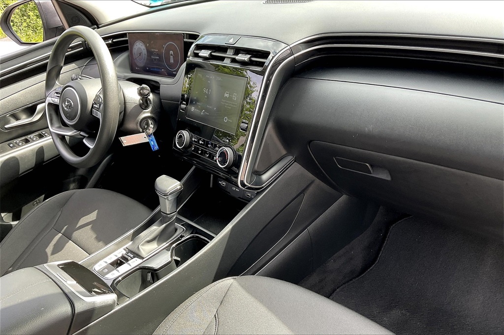 2024 Hyundai Tucson SE - Photo 13