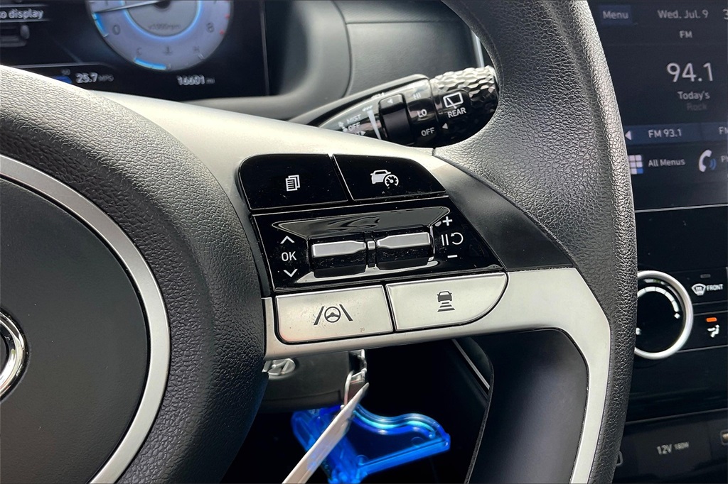 2024 Hyundai Tucson SE - Photo 22
