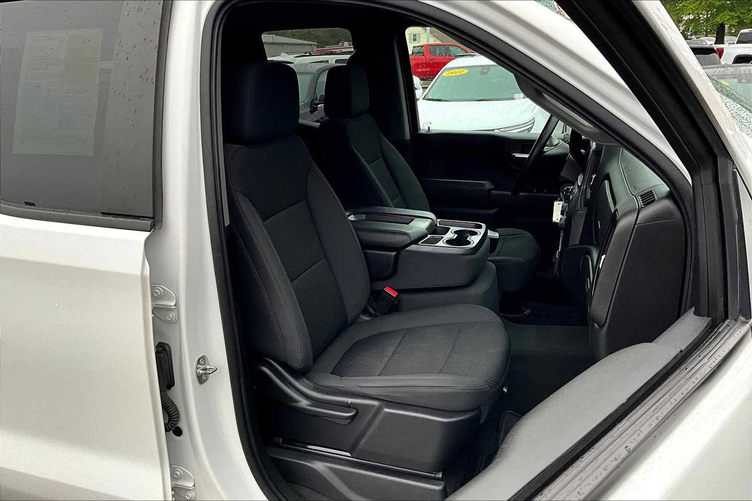 2021 Chevrolet Silverado 1500 Custom - Photo 11