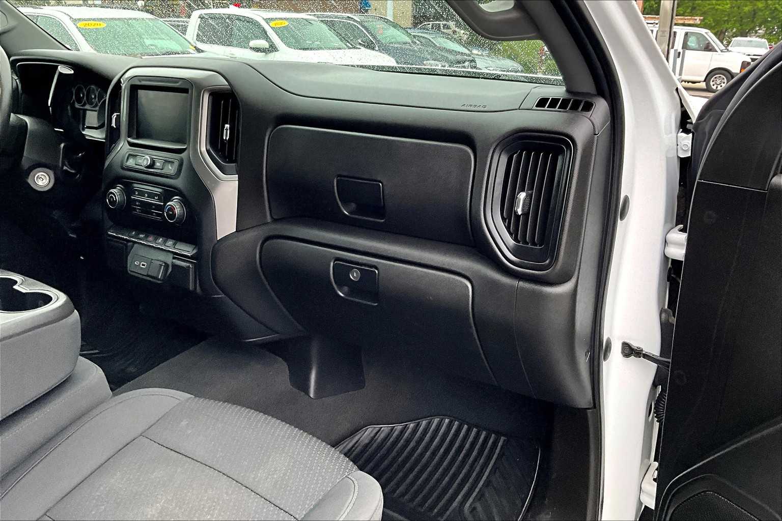 2021 Chevrolet Silverado 1500 Custom - Photo 13