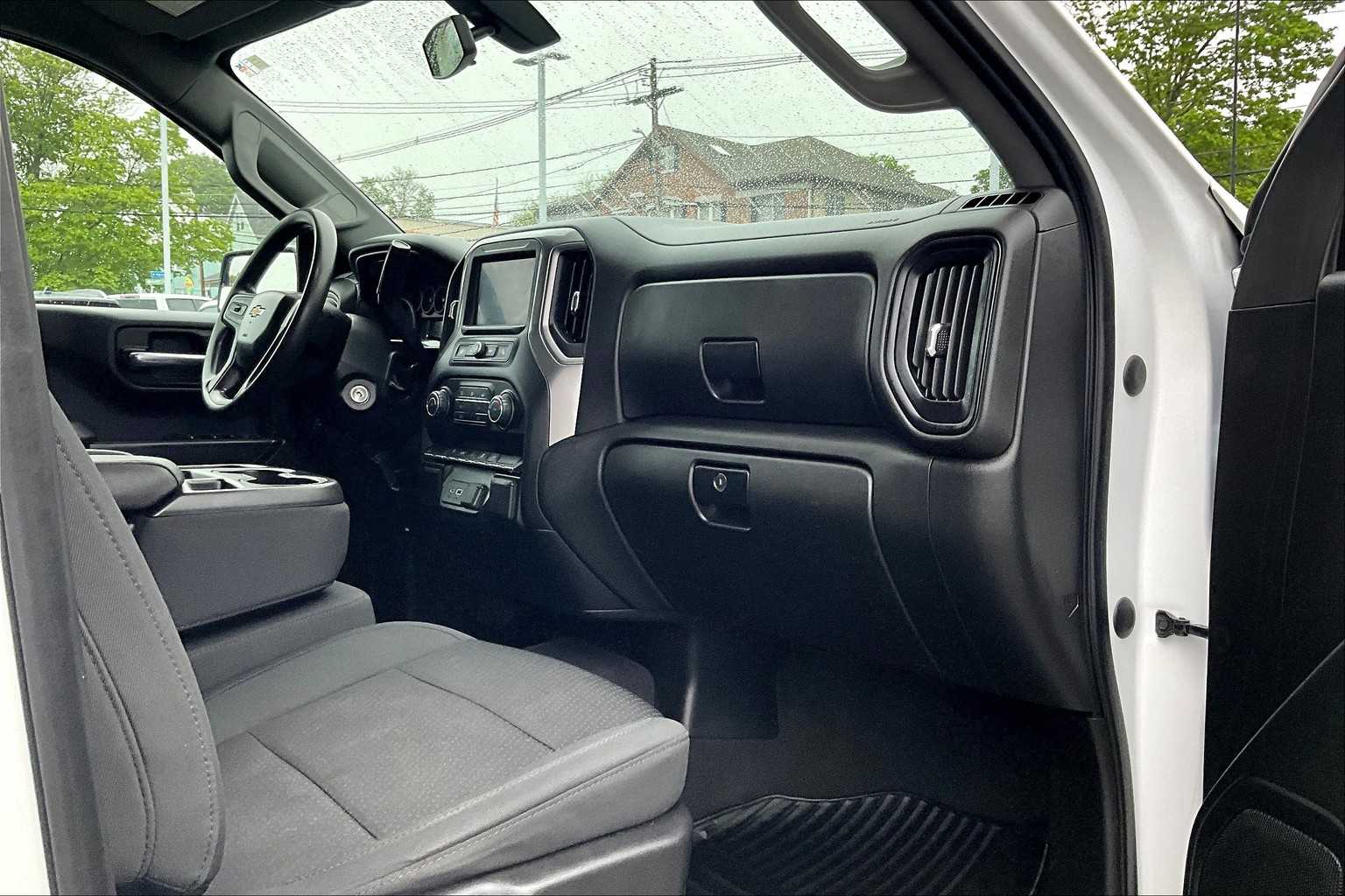 2021 Chevrolet Silverado 1500 Custom - Photo 14