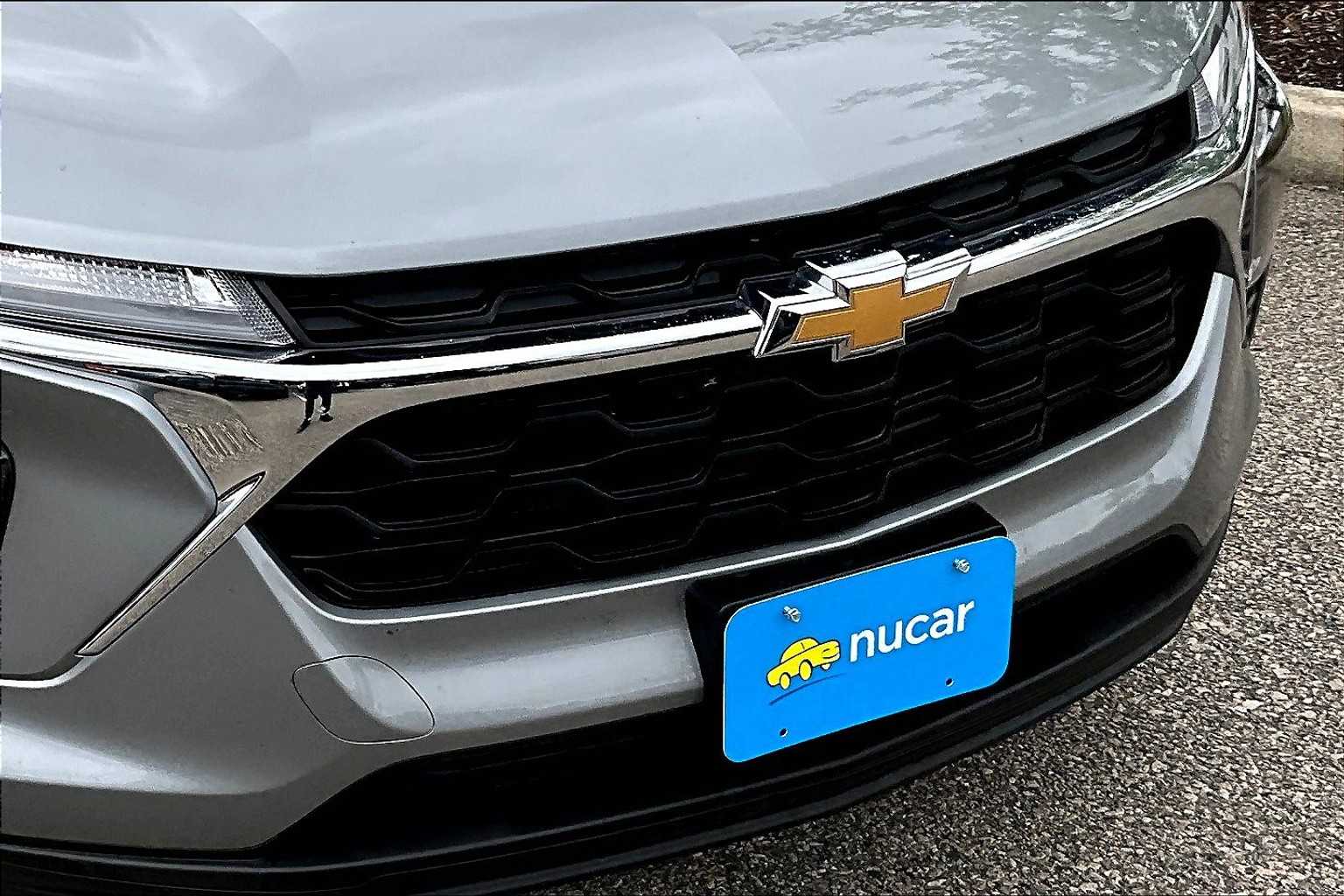 2024 Chevrolet Trax LS - Photo 29