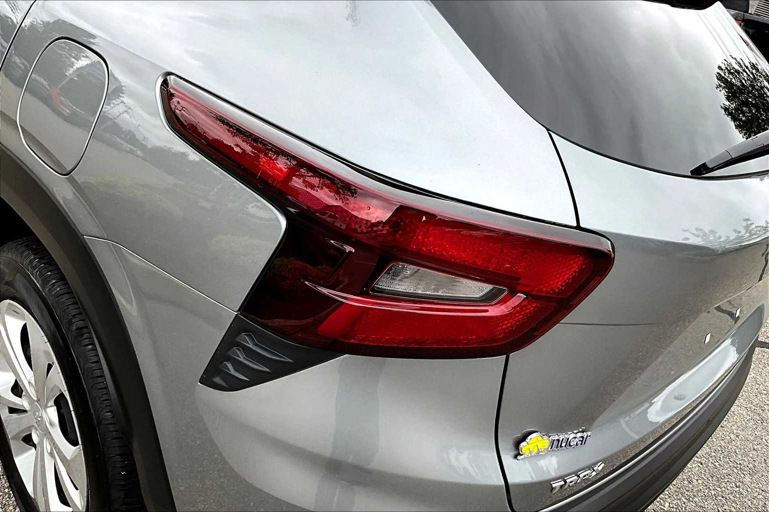 2024 Chevrolet Trax LS - Photo 31