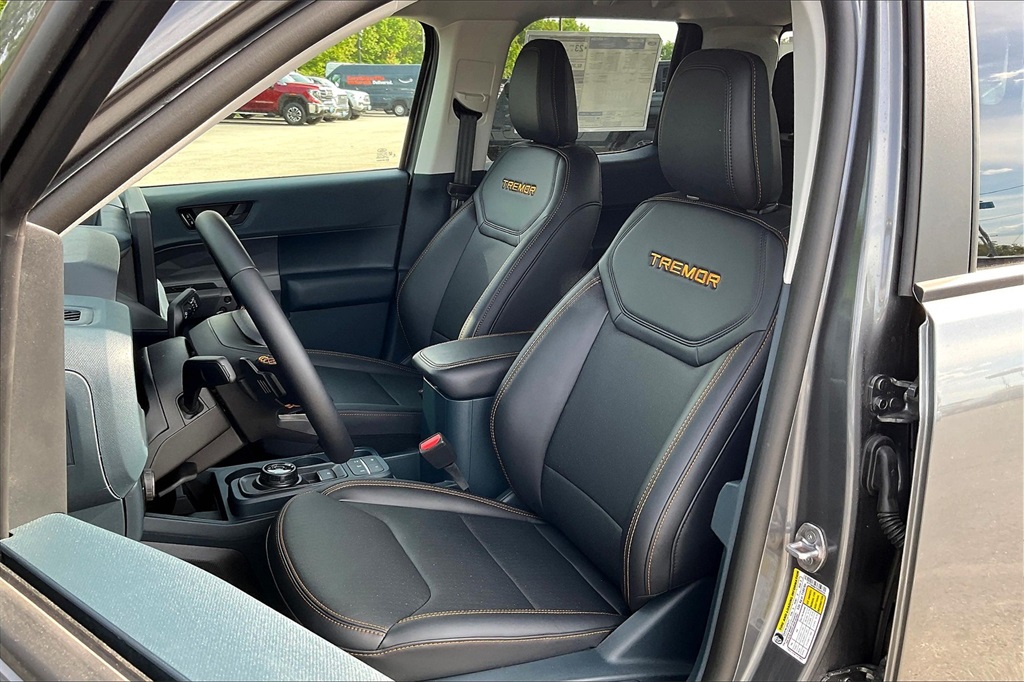 2025 Ford Maverick  - Photo 11