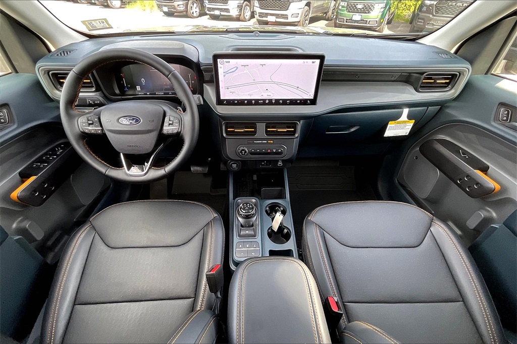 2025 Ford Maverick  - Photo 12