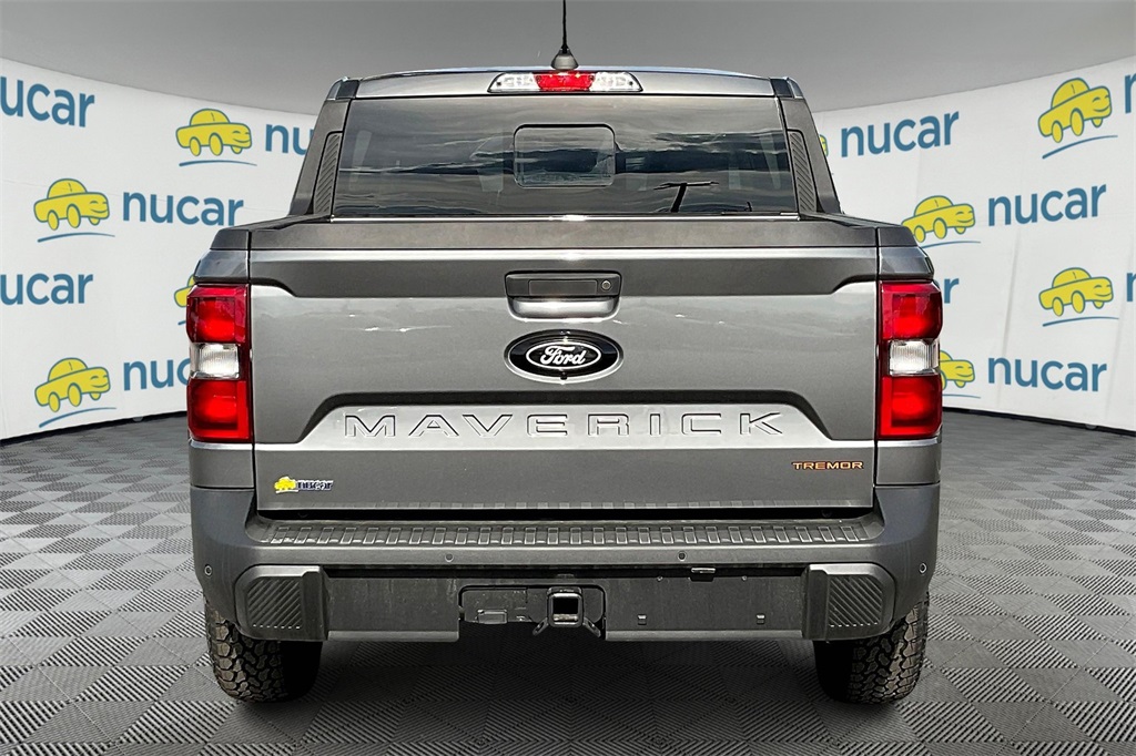2025 Ford Maverick  - Photo 6