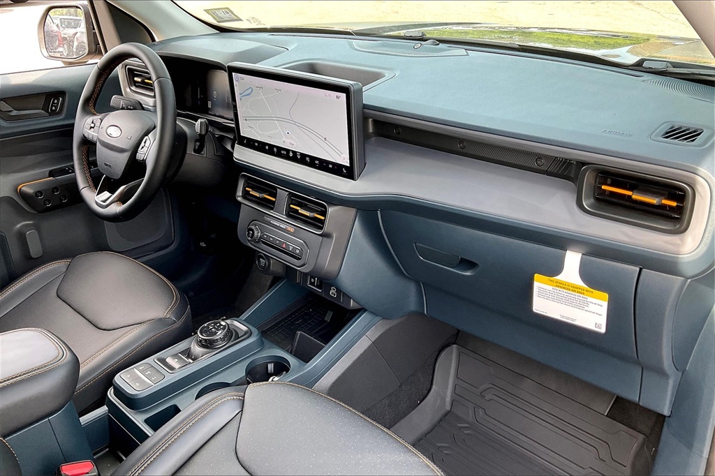 2025 Ford Maverick  - Photo 10