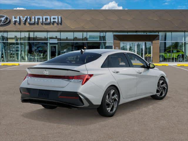 2025 Hyundai Elantra SEL Sport - Photo 4