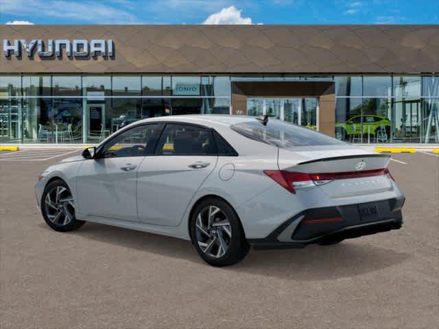 2025 Hyundai Elantra SEL Sport - Photo 5