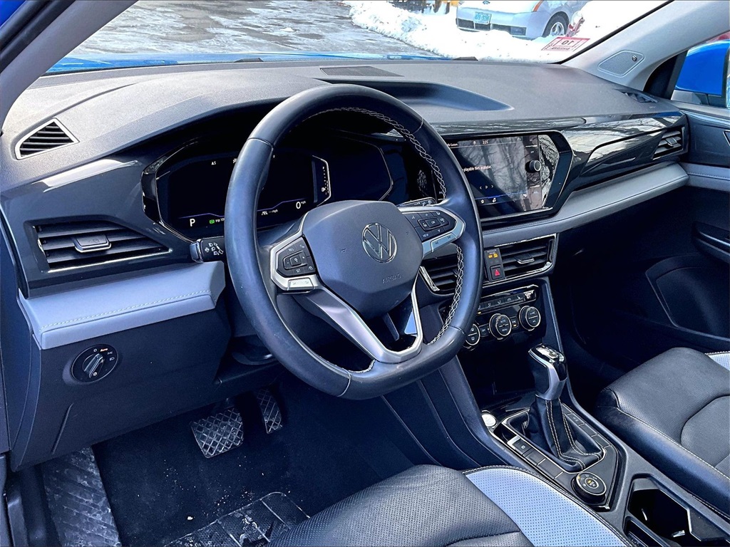 2023 Volkswagen Taos 1.5T SEL - Photo 8
