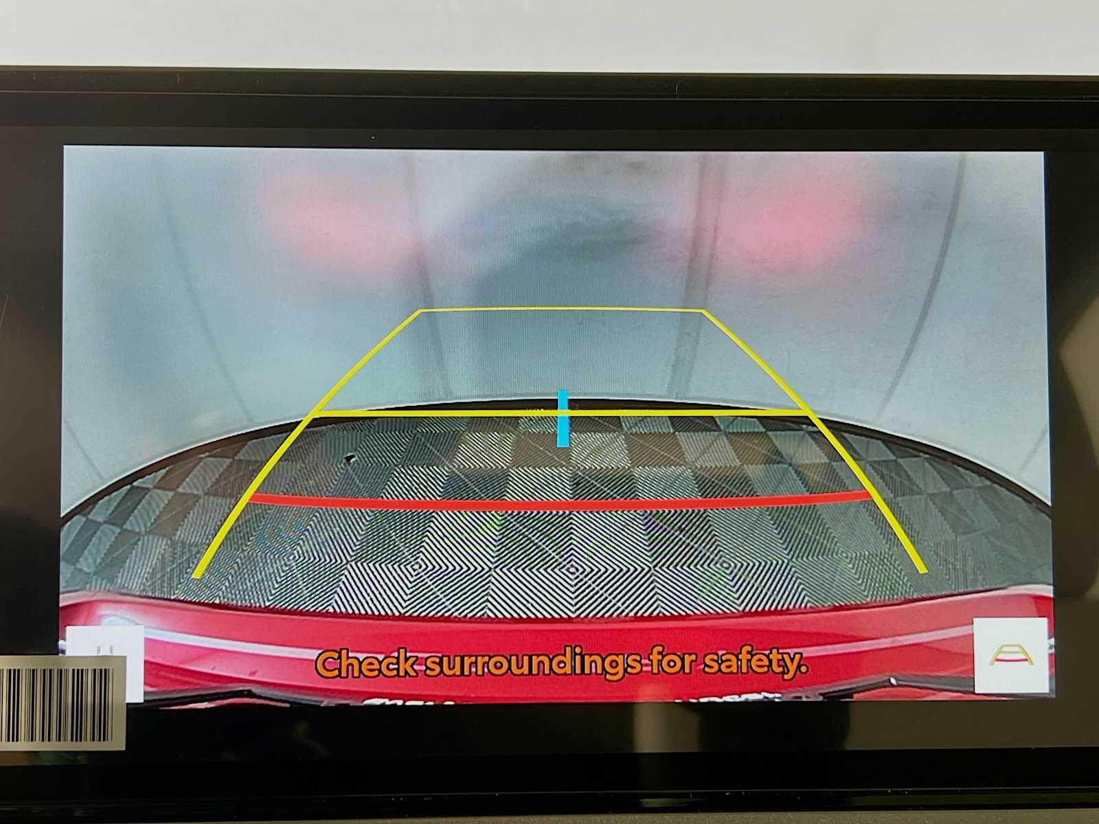 2025 Toyota Camry XLE - Photo 9
