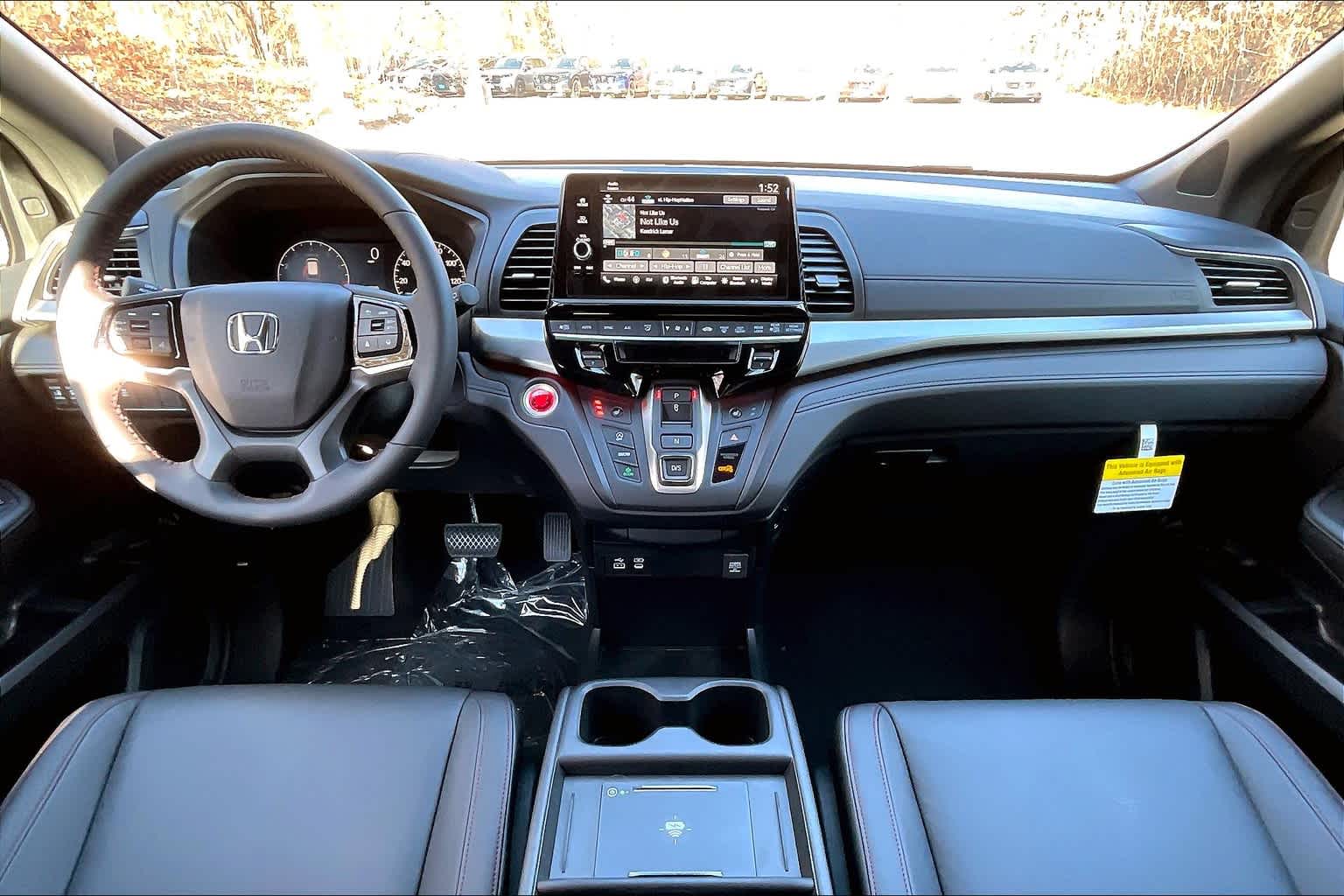 2025 Honda Odyssey Sport-L - Photo 12
