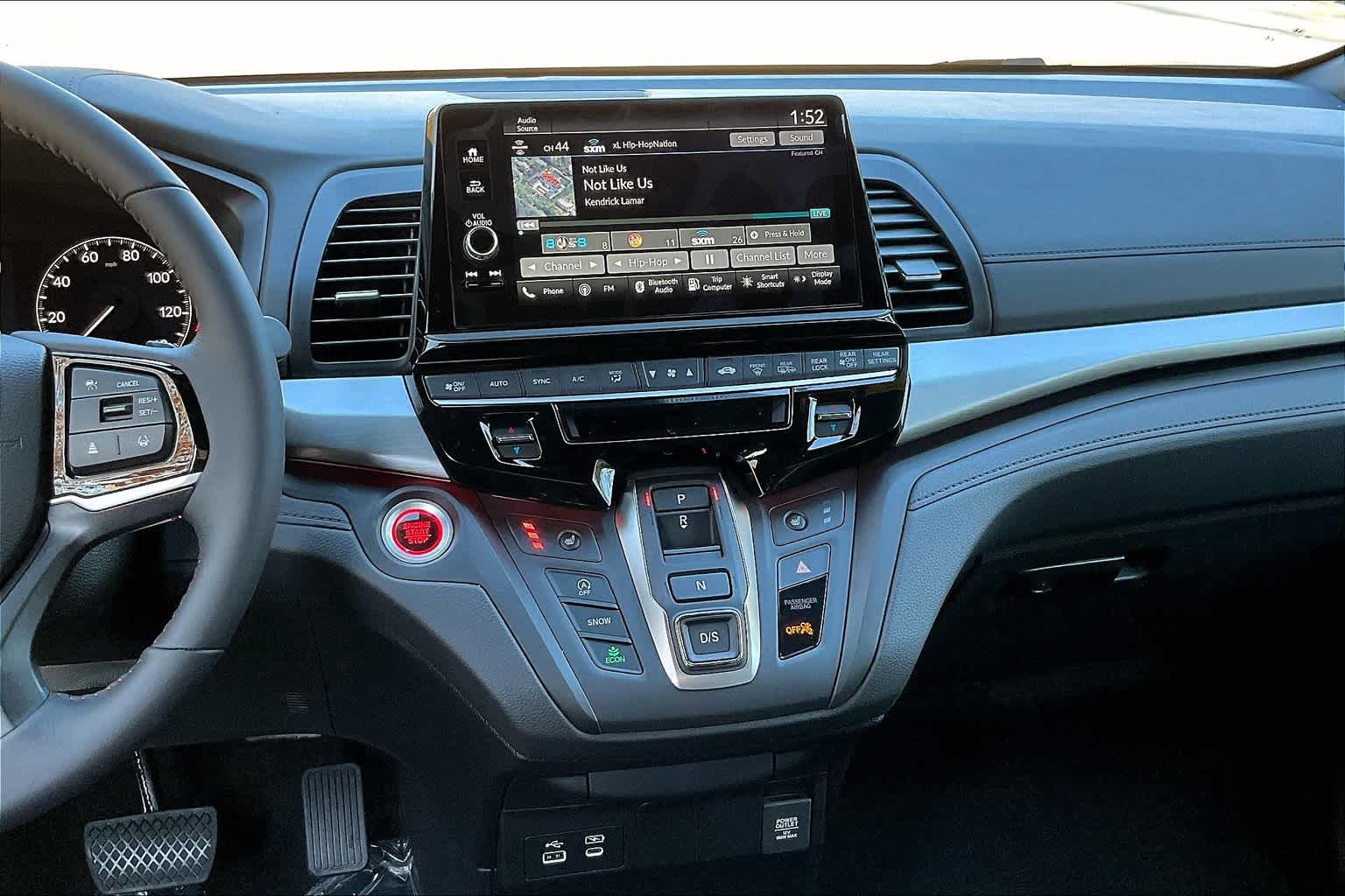 2025 Honda Odyssey Sport-L - Photo 13
