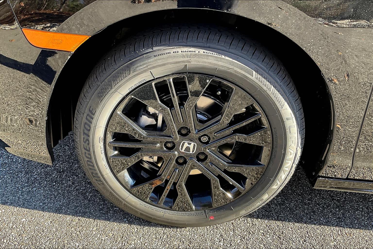 2025 Honda Odyssey Sport-L - Photo 8