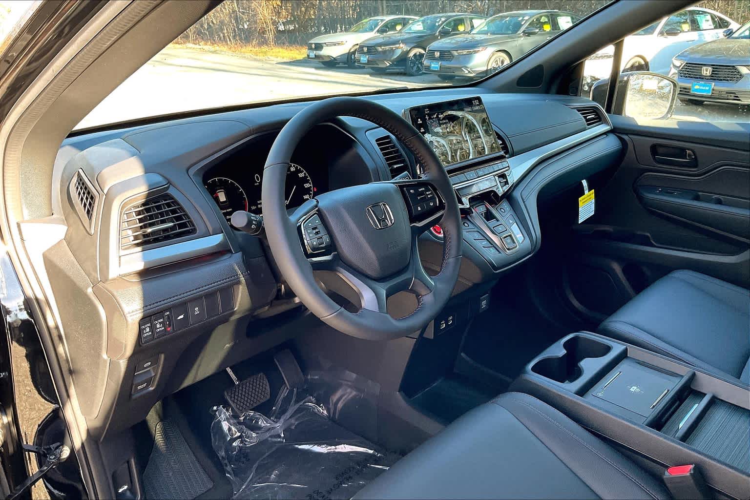 2025 Honda Odyssey Sport-L - Photo 9