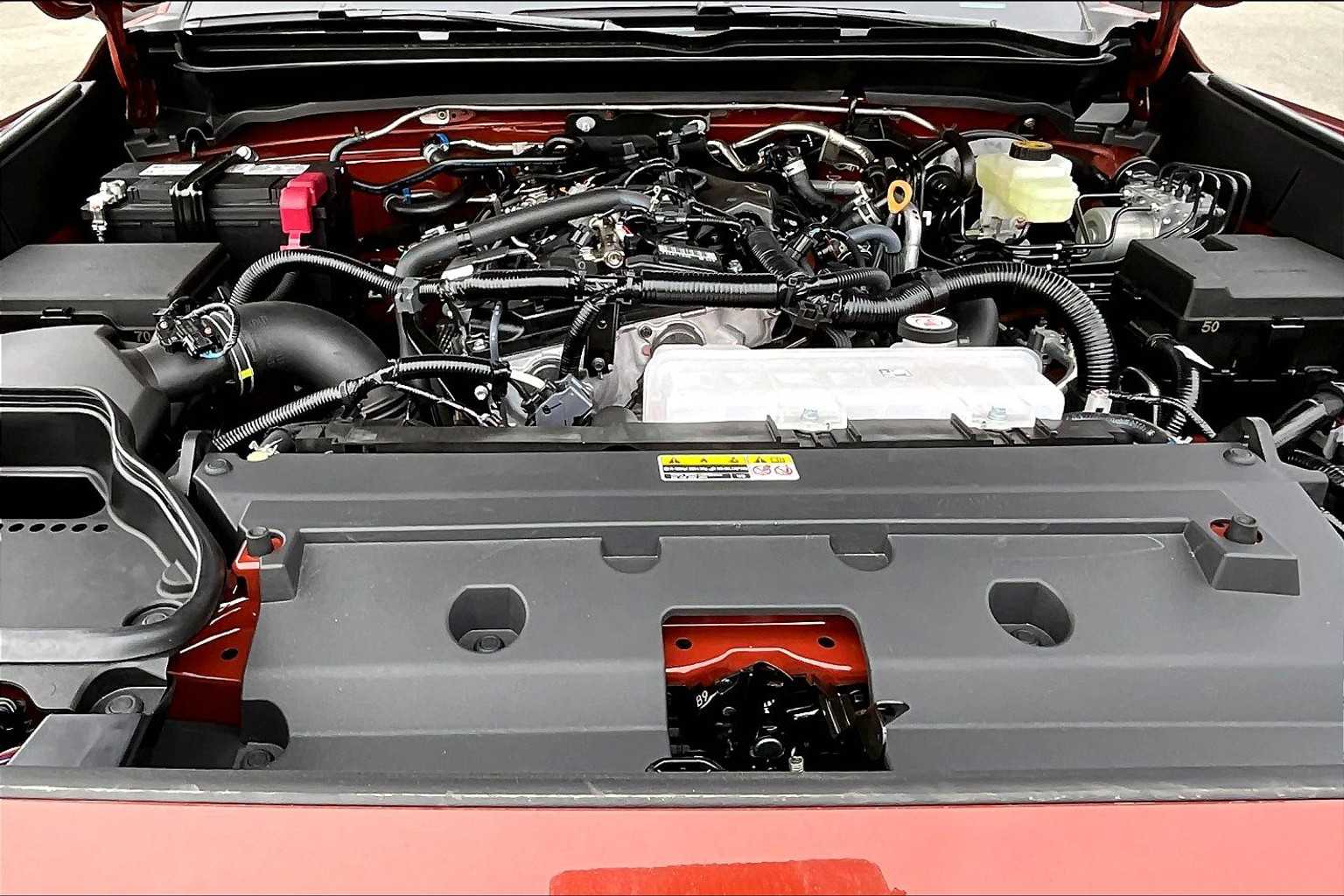 2025 Toyota Tacoma TRD Sport - Photo 16