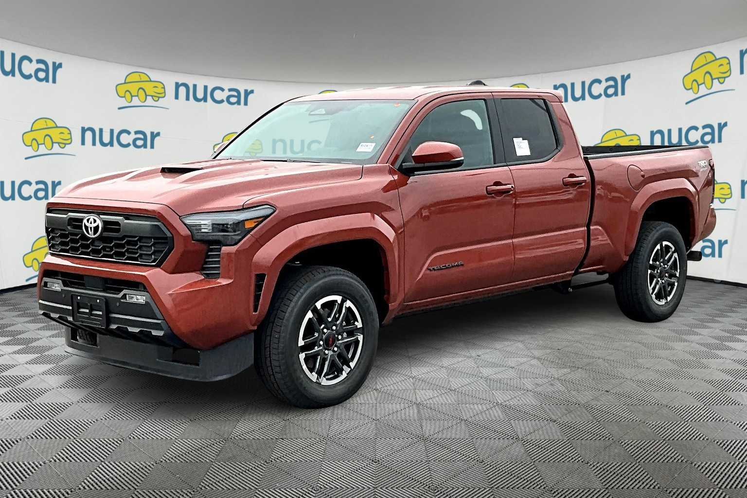 2025 Toyota Tacoma TRD Sport - Photo 4