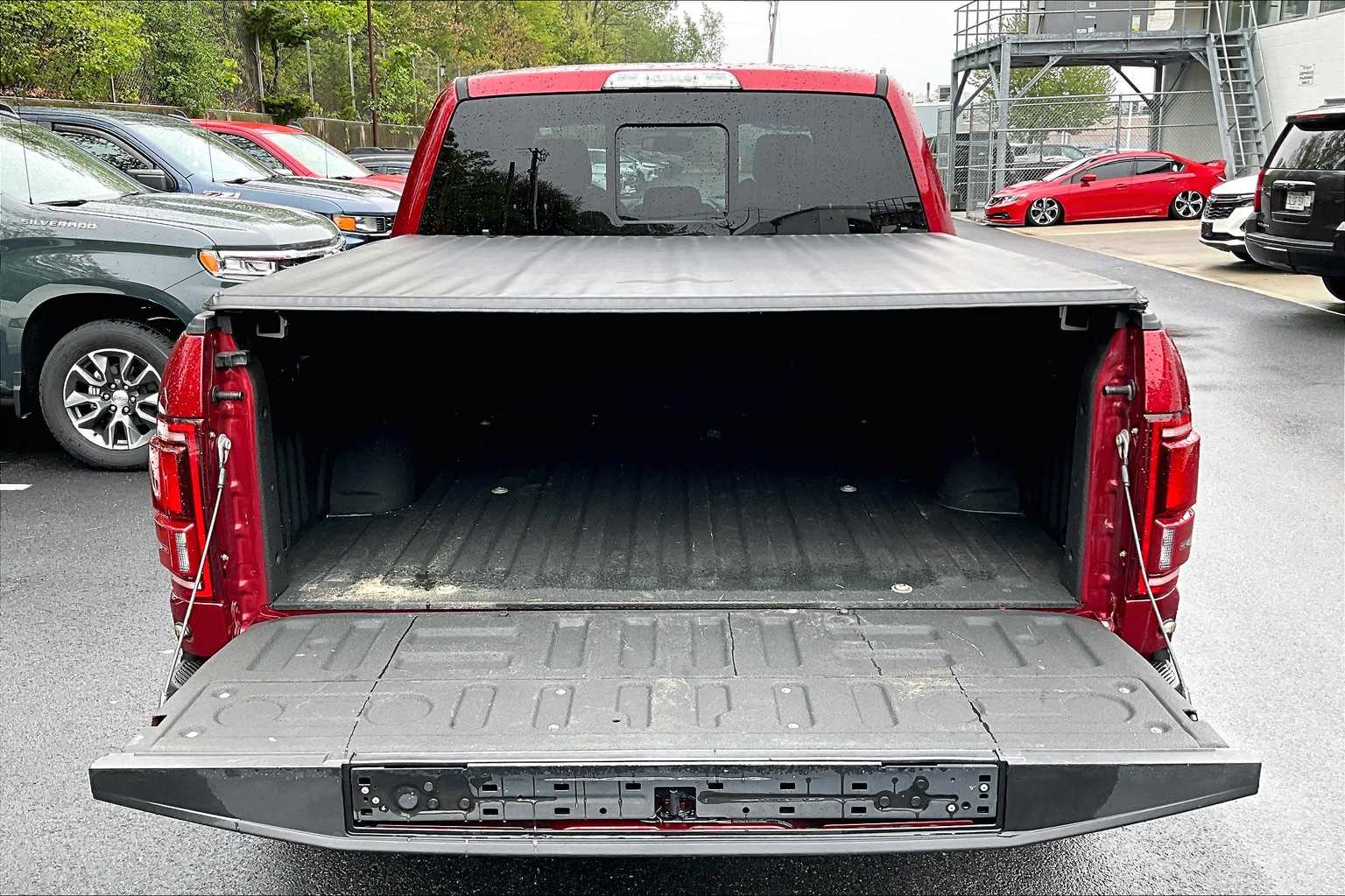 2017 Ford F-150 Raptor - Photo 32
