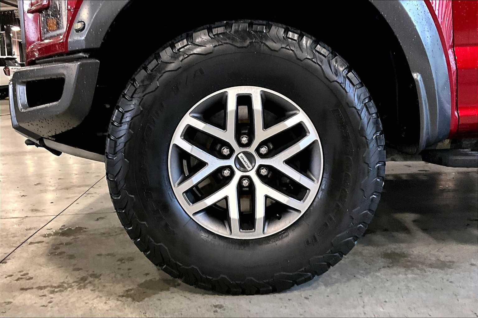 2017 Ford F-150 Raptor - Photo 7