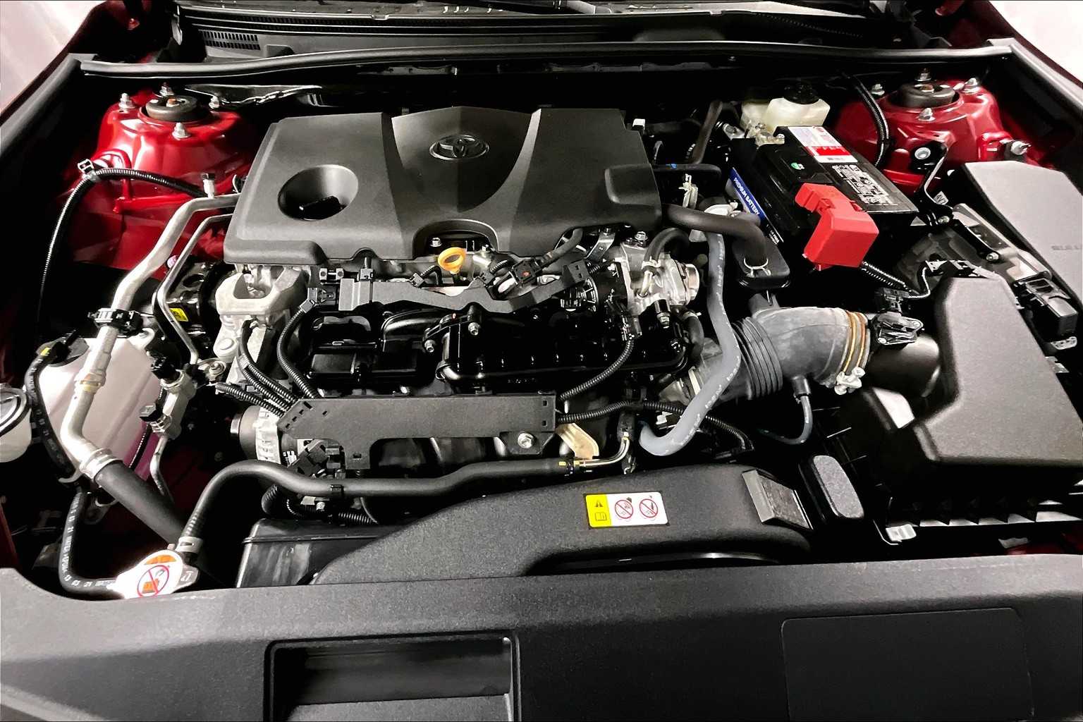 2022 Toyota Camry LE - Photo 28