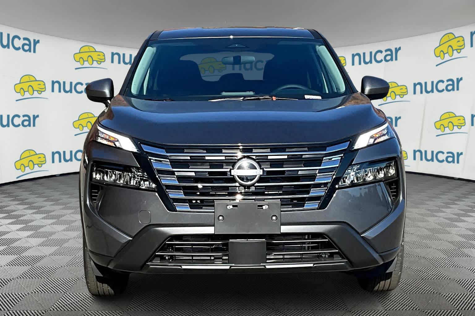 2025 Nissan Rogue SV - Photo 2