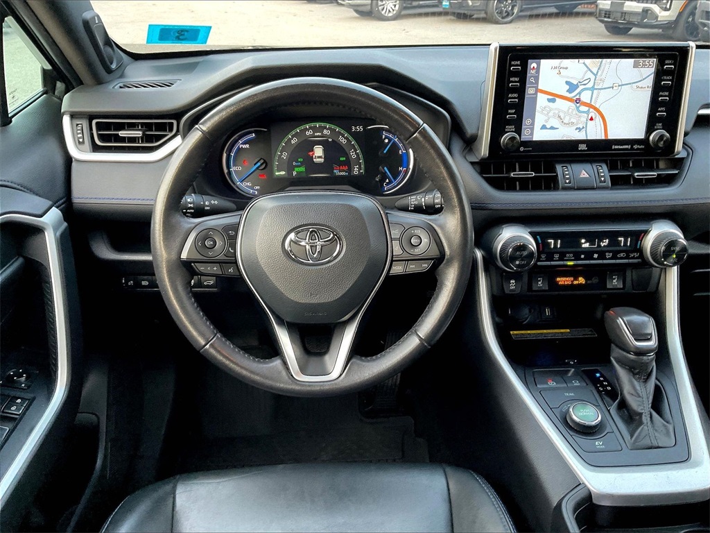 2021 Toyota RAV4 Hybrid XSE - Photo 16