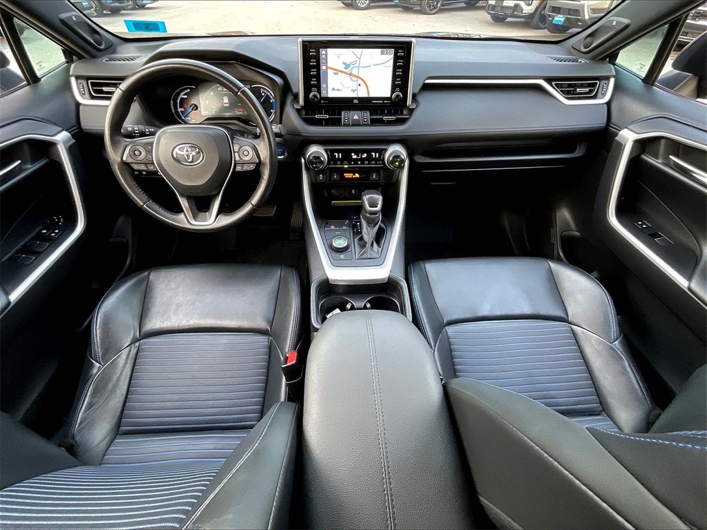 2021 Toyota RAV4 Hybrid XSE - Photo 20