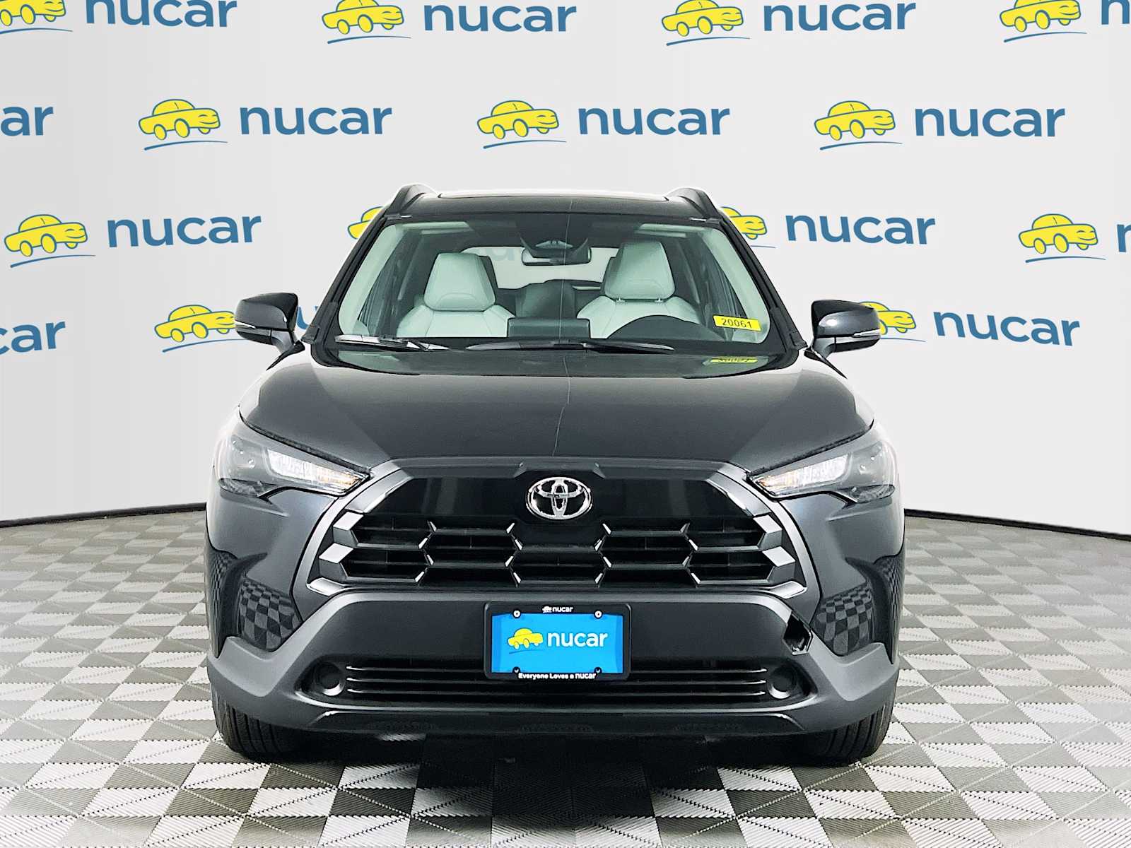 2026 Toyota Corolla Cross LE - Photo 2