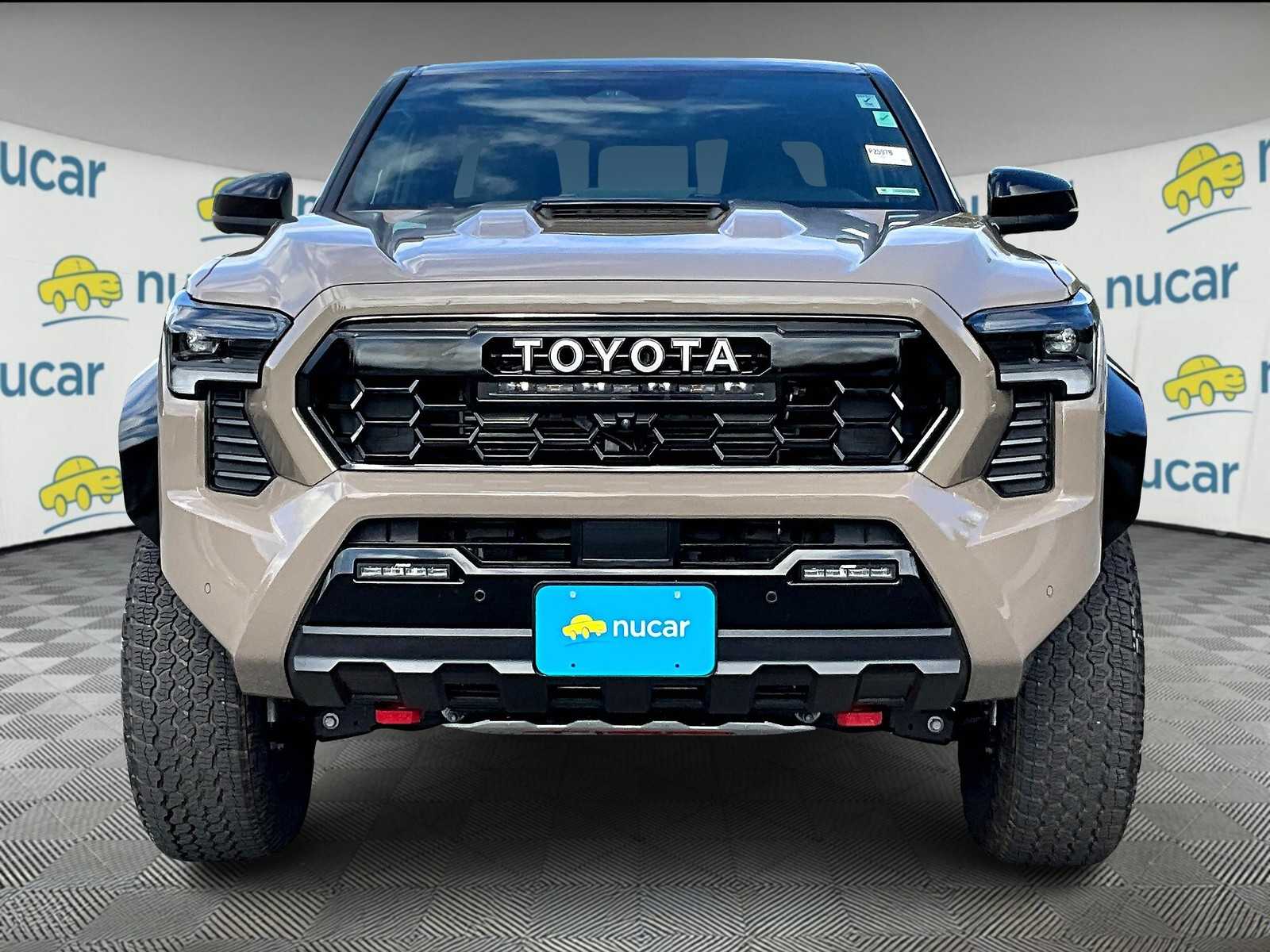 2025 Toyota Tacoma TRD Pro Hybrid - Photo 2