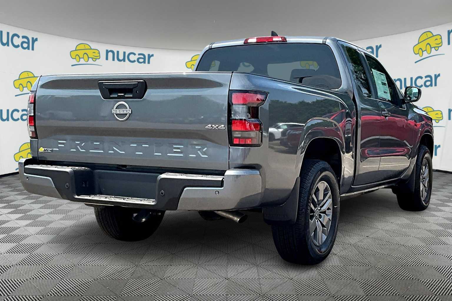 2025 Nissan Frontier SV - Photo 6