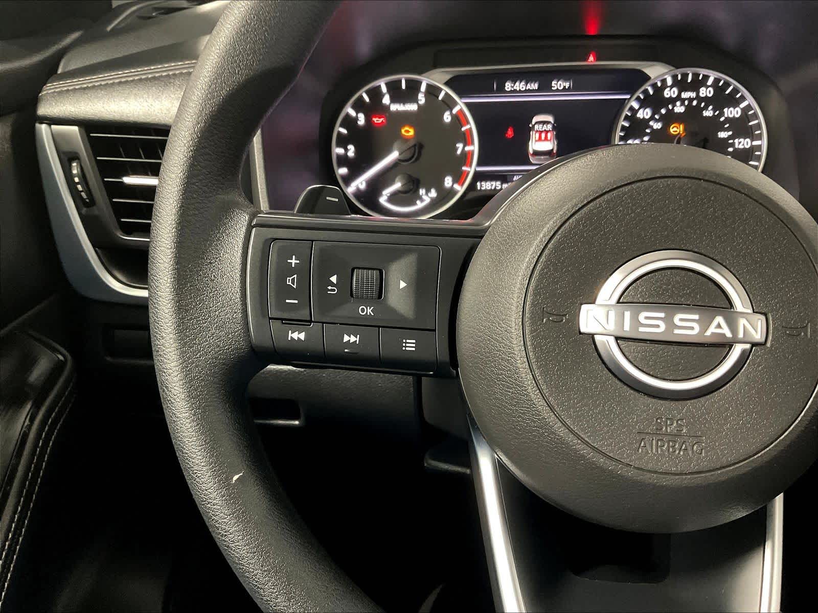 2024 Nissan Rogue SV - Photo 22