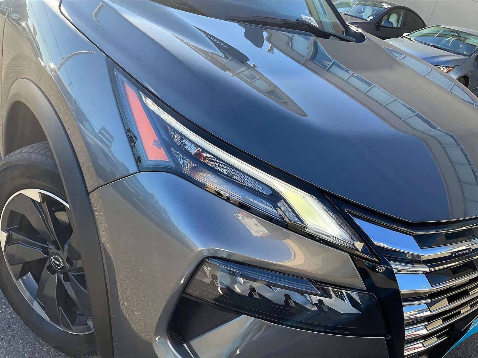 2024 Nissan Rogue SV - Photo 32