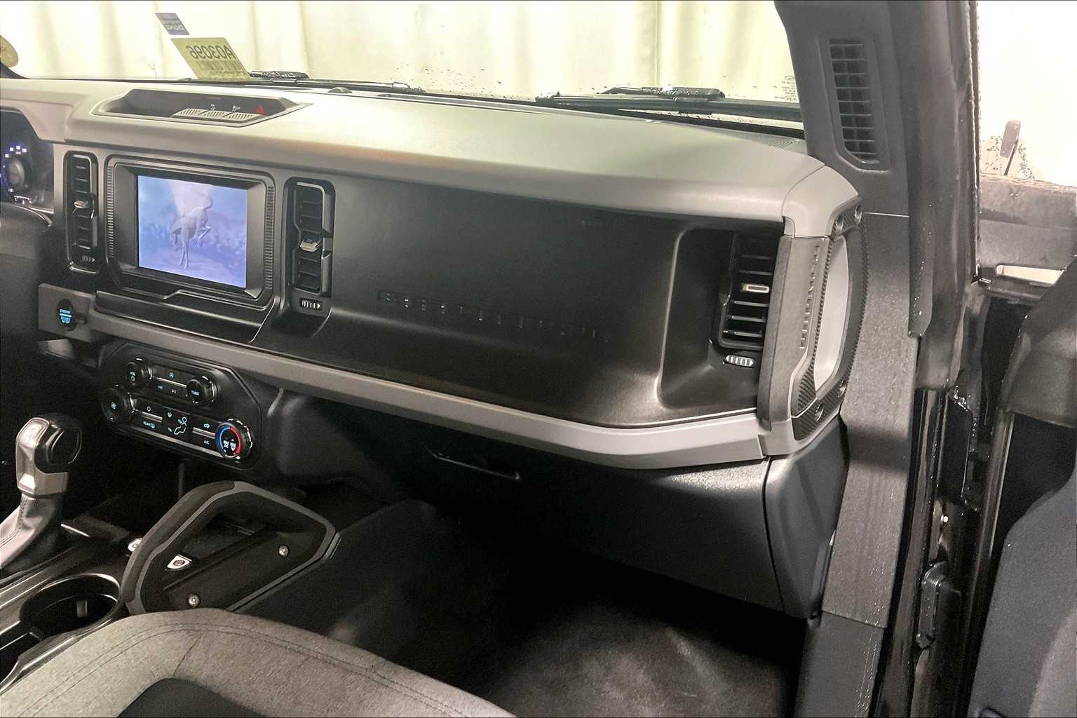 2022 Ford Bronco Big Bend - Photo 13