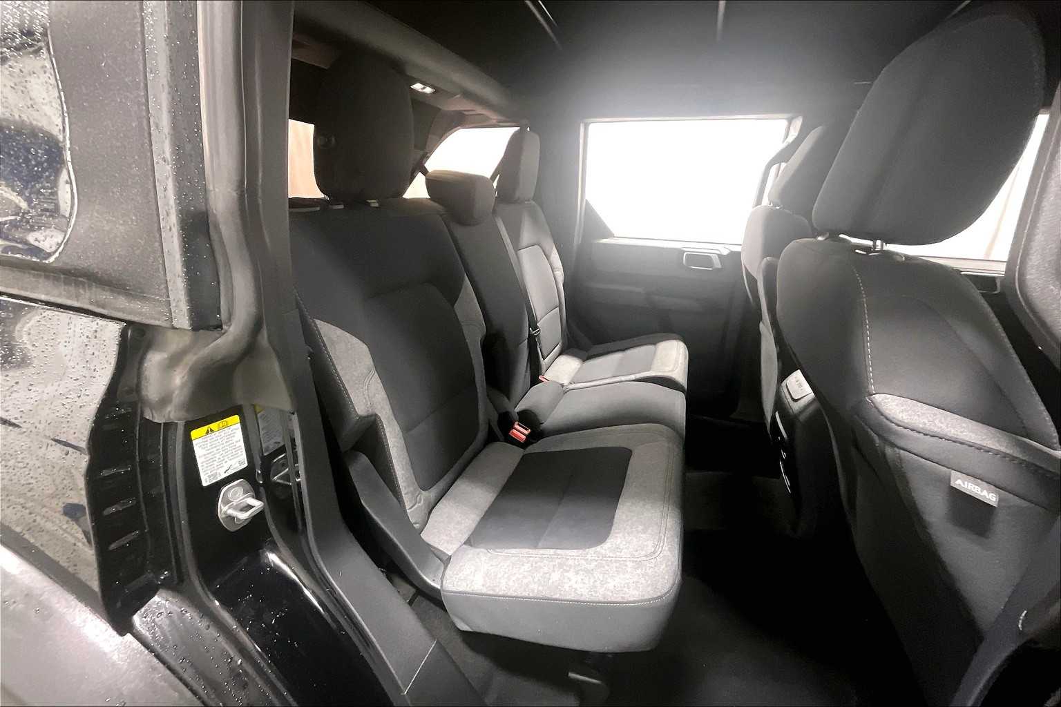 2022 Ford Bronco Big Bend - Photo 16