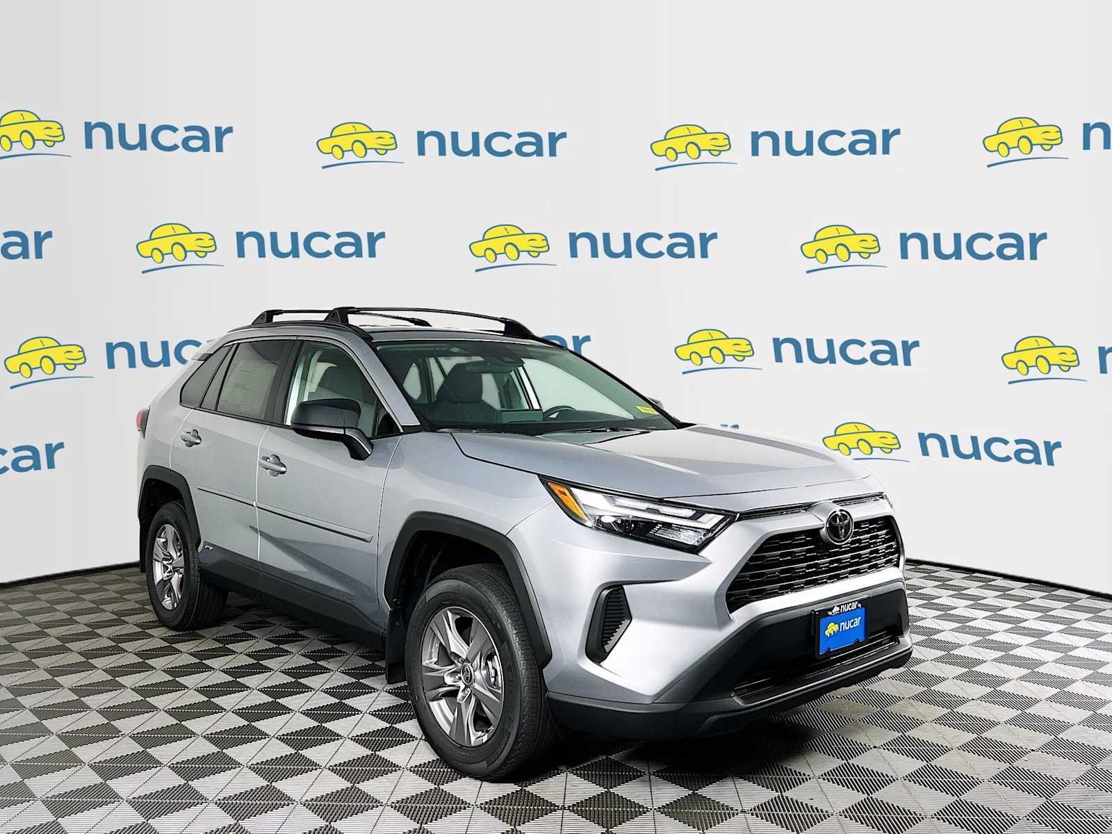 2025 Toyota RAV4 Hybrid LE - Photo 1