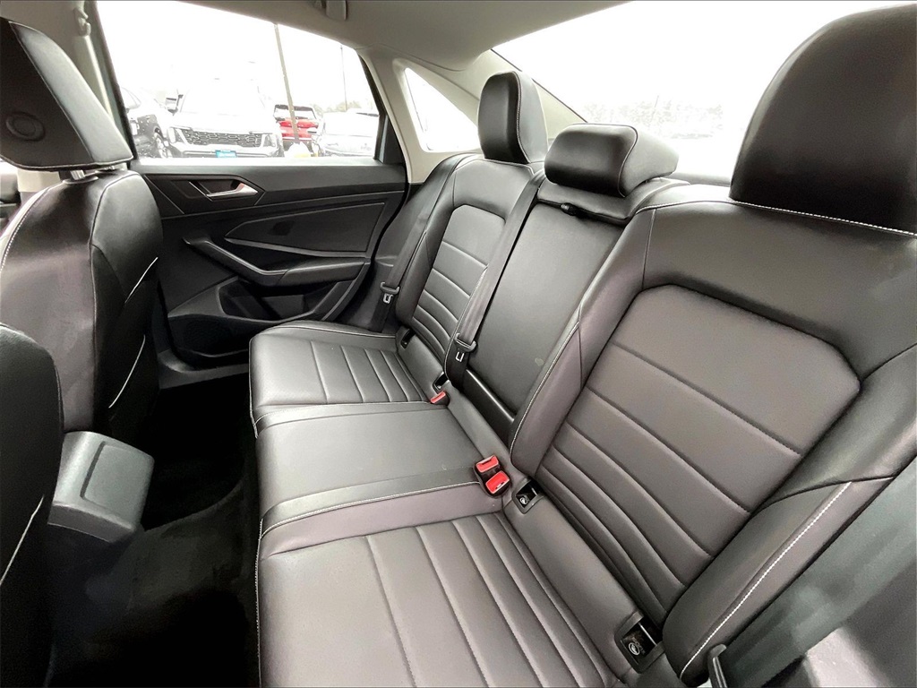 2024 Volkswagen Jetta 1.5T SE - Photo 14