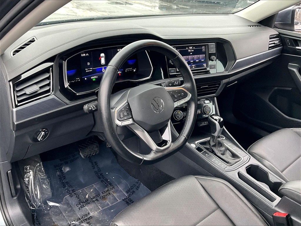 2024 Volkswagen Jetta 1.5T SE - Photo 8