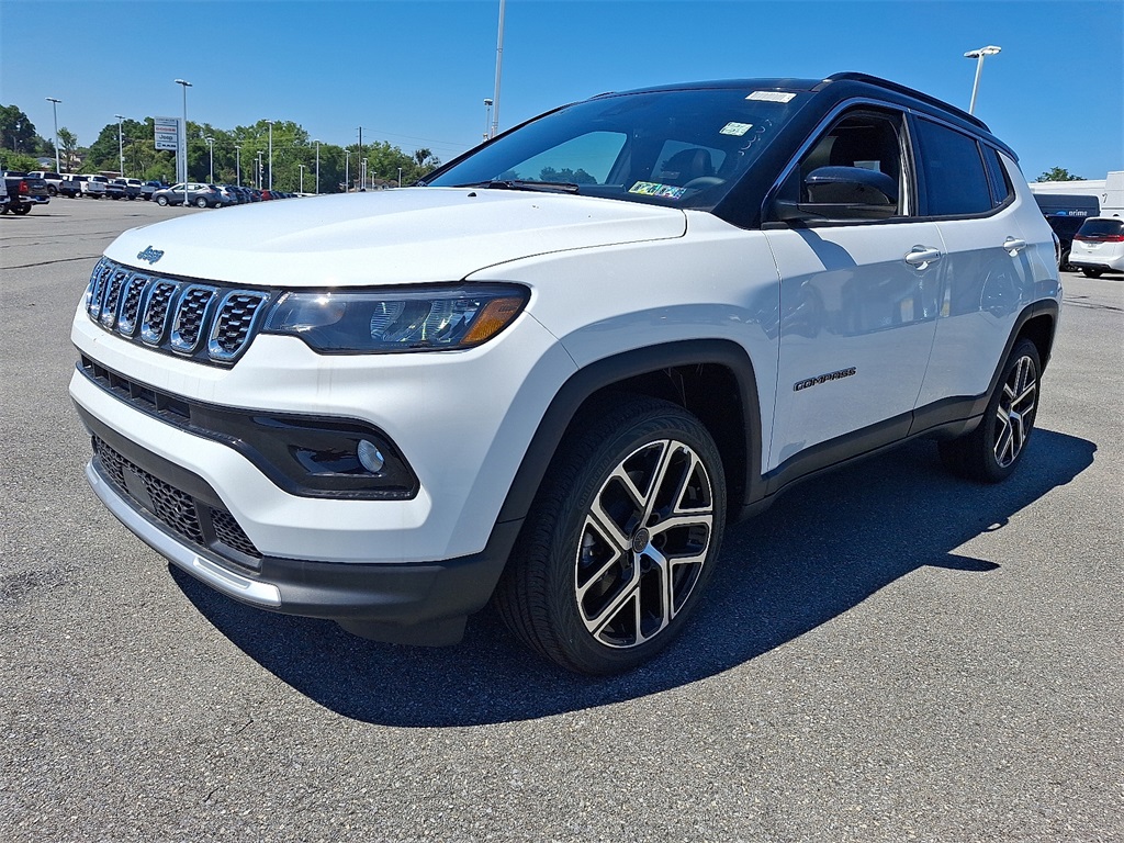 2025 Jeep Compass Limited - Photo 2
