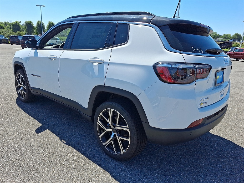 2025 Jeep Compass Limited - Photo 3