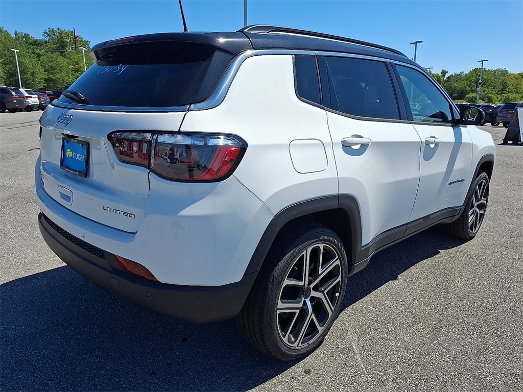 2025 Jeep Compass Limited - Photo 4