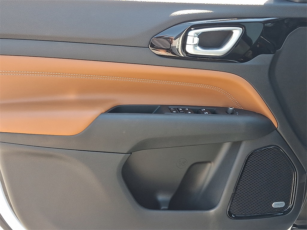2025 Jeep Compass Limited - Photo 8
