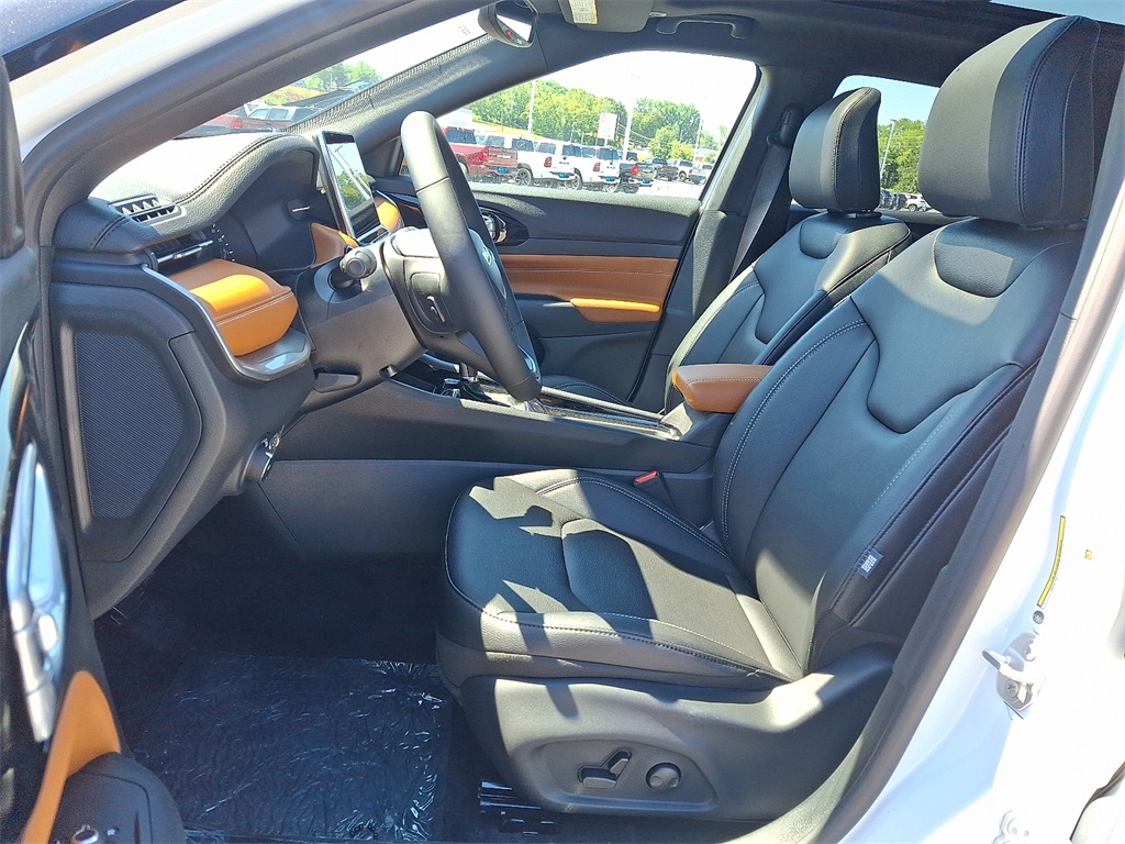2025 Jeep Compass Limited - Photo 9