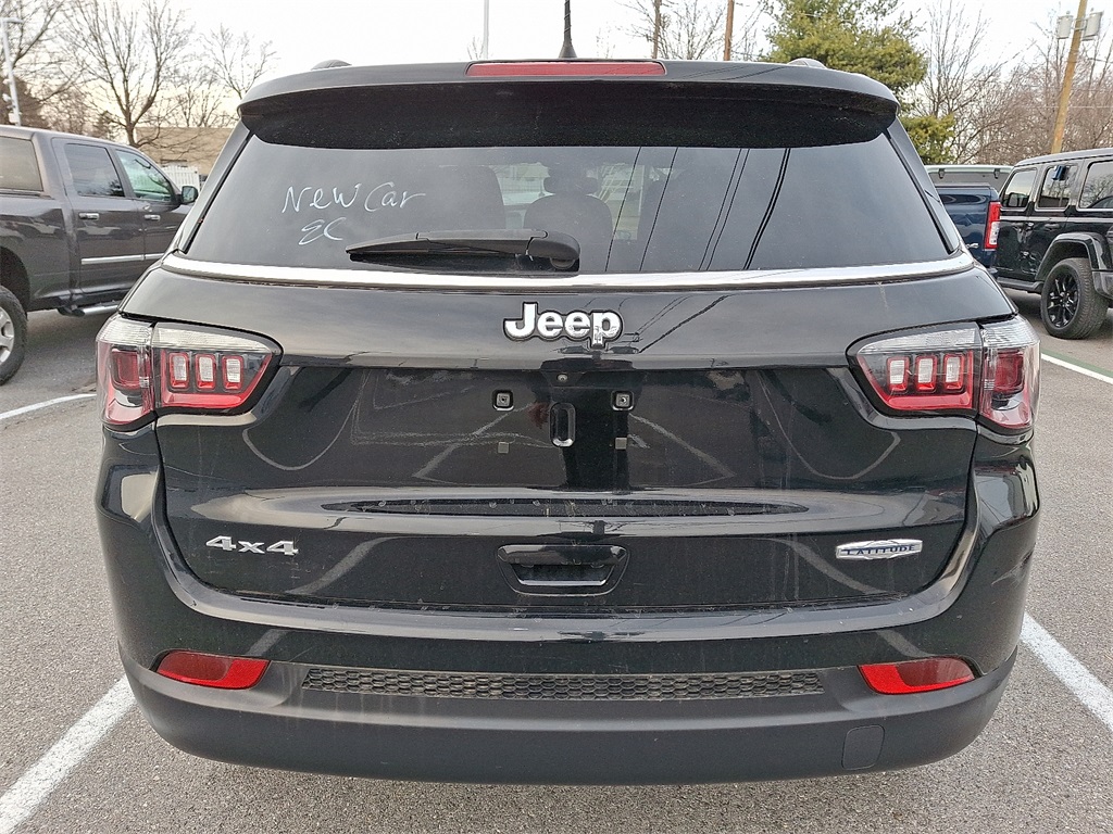 2022 Jeep Compass Latitude - Photo 6