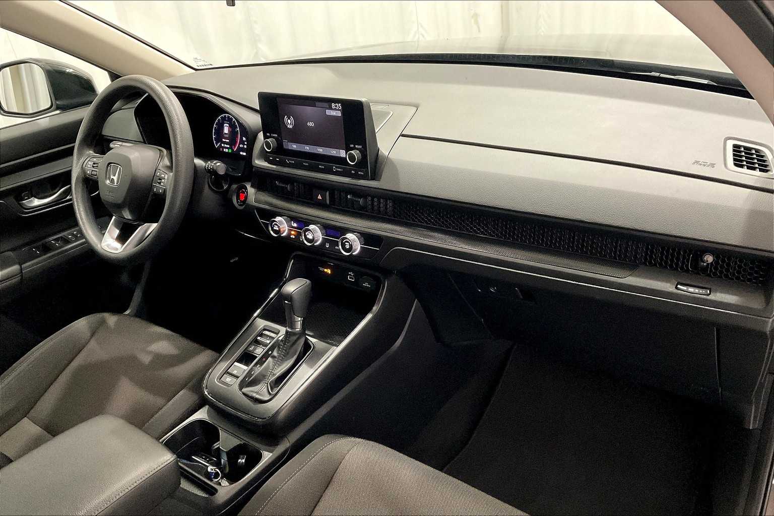 2023 Honda CR-V LX - Photo 14